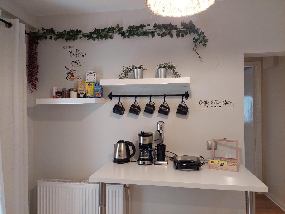 Garden Escape In Thessaloniki! Apartment *