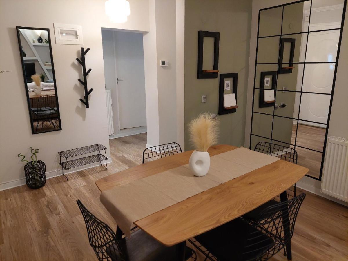 Garden Escape In Thessaloniki! Apartment